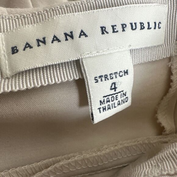 Banana Republic Women's Size 4 Khaki Stretch Pockets Khaki Pencil Skirt - Picture 5 of 7